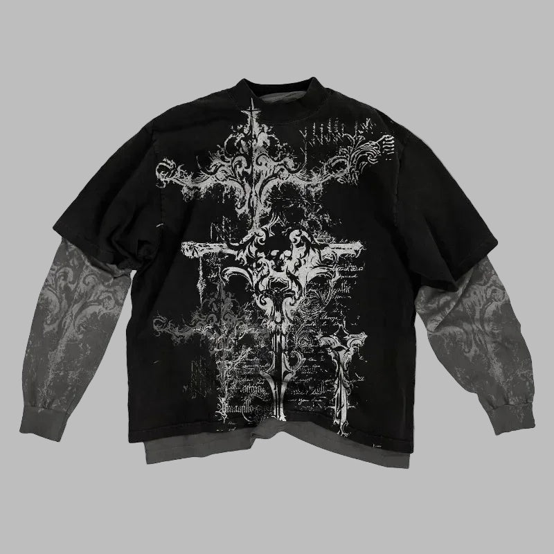 Un T-Shirt À Manches Amples Avec Croix Gothique Celtique Et Roses Pour